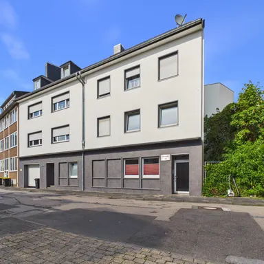 Attraktive Kapitalanlage: Drei Mehrfamilienhäuser in der Holzstraße mit 20 Wohneinheiten.