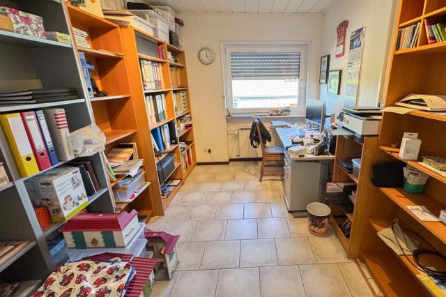 Büro OG 
