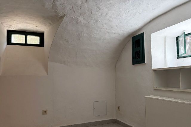 modernisierter Kellerraum (Kernhaus)