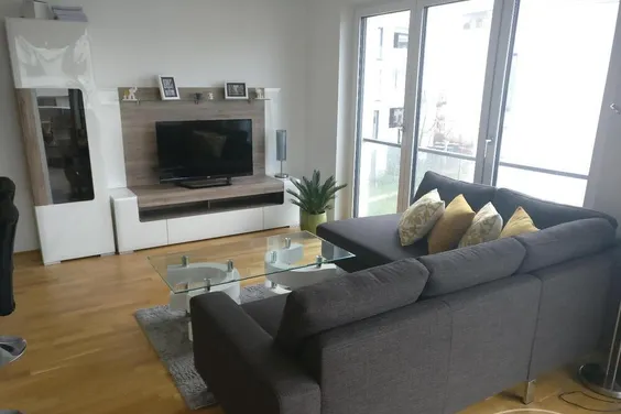 Riedberg (8071436) Modernes 2-Zimmerapartment komplett möbliert & ausgestattet