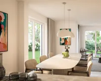 Es handelt sich um unverbindliche Illustrationen mit Sonderausstattungen. Die Bauausführung erfolgt durch das Bauunternehmen