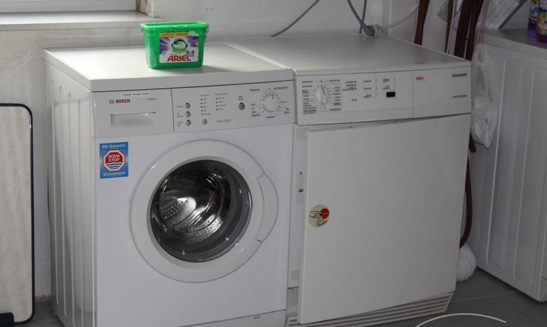 Waschmashine u. Trockner