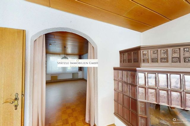 EG Blick vom Esszimmer ins Wohnzimmer