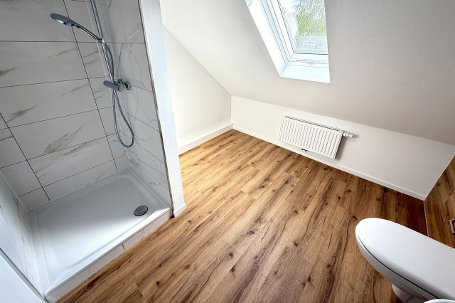 Badezimmer DG 