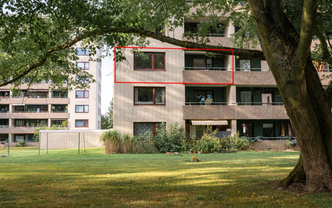 Bezugsfrei: 3-Zimmer-Wohnung mit Balkon, Aufzug & neuen Fenstern in Lüneburg-Kreideberg
