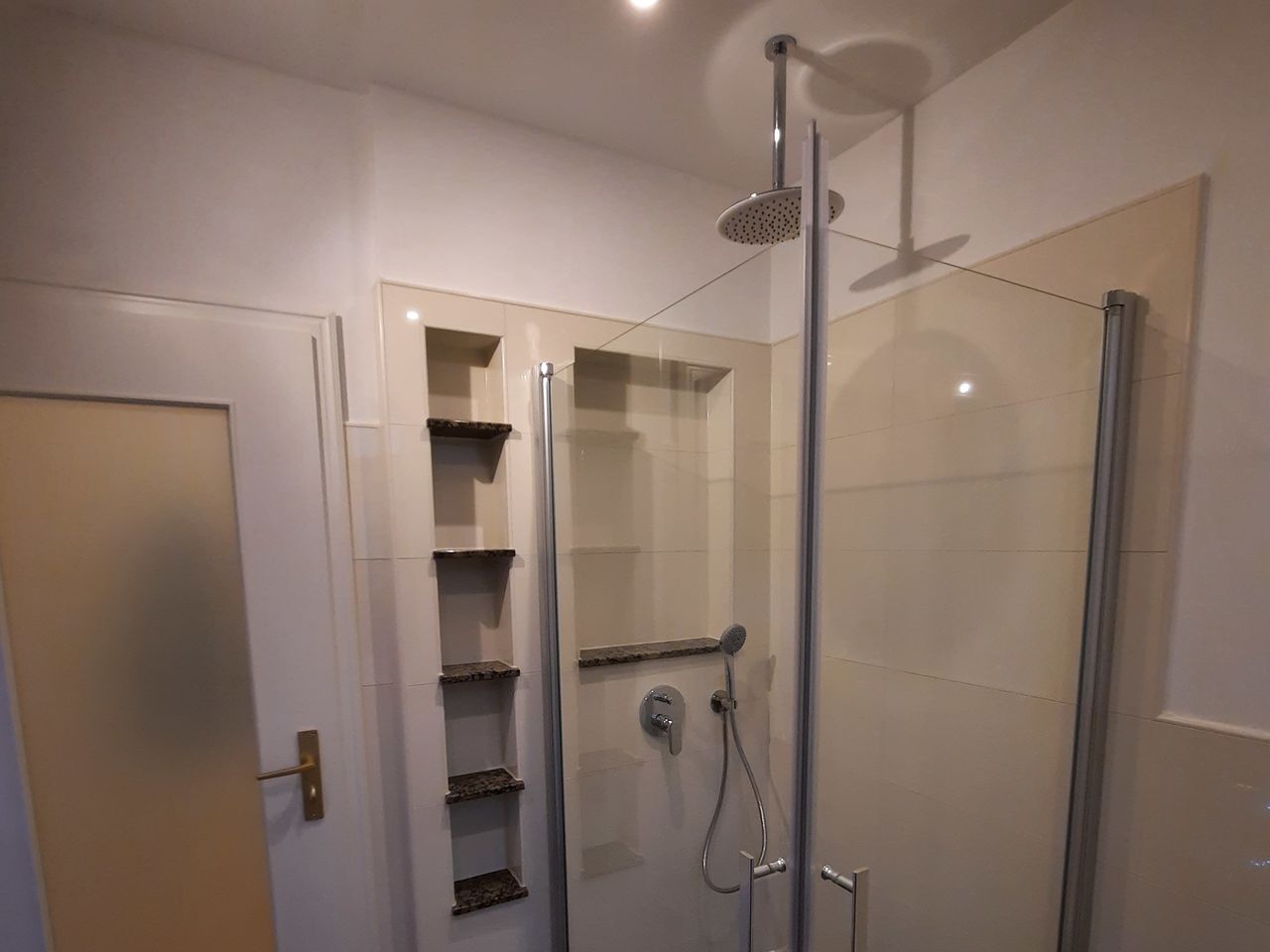 Bodengleiche Dusche