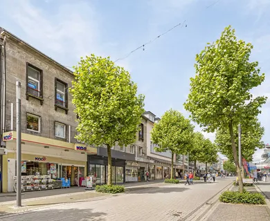 Premium-Lage, Top-Rendite: Geschäftshaus in Remscheid