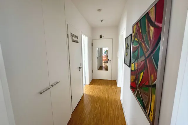 repräsentative Diele in schöner Dachterrassenwohnung