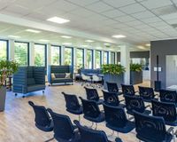 Präsentationsraum (Einrichtungsbeispiel)