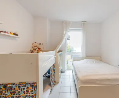 Siegburg-Wolsdorf: NUR MIT WBS für 2 Personen! 2-Zi. Wohnung mit Balkon zu vermieten! - Photo 2
