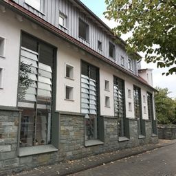 Barrierefreie 2-Zimmer-Wohnung im Rosengarten
