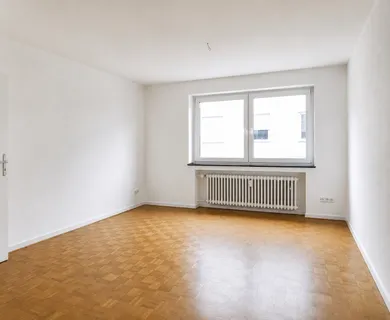 MODERNE 3-ZIMMERWOHNUNG MIT BALKON IM KREFELDER ZENTRUM ZU MIETEN!