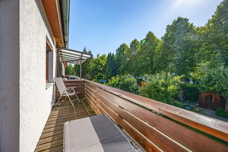 Balkon OG