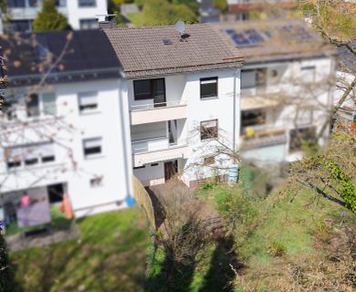 Reihenmittelhaus in ruhiger Lage mit Garten und Potenzial zum Verwirklichen!