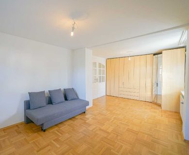 Freistehendes Einfamilienhaus mit Garten und Sonnenbalkon - Photo 2