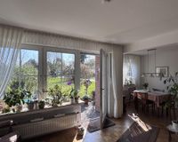 Mit Parkettböden ausgestattet