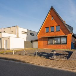Toplage in Heinsberg / Lieck: Freistehendes Einfamilienhaus nahe Lago Laprello