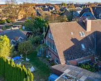 Eingewachsener Gartenanteil 