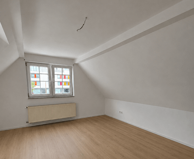 Haus in Haus! Zentrale 3- Zimmerwohnung mit Dachterrasse - Photo 4