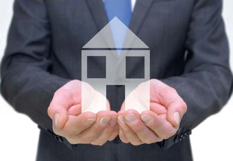 Platzhalter - Haus in der Hand