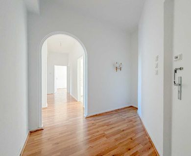 Düsseldorf-Grafenberg: Lichtdurchflutete 3-Zimmer-Wohnung in zentraler Lage - Foto 1