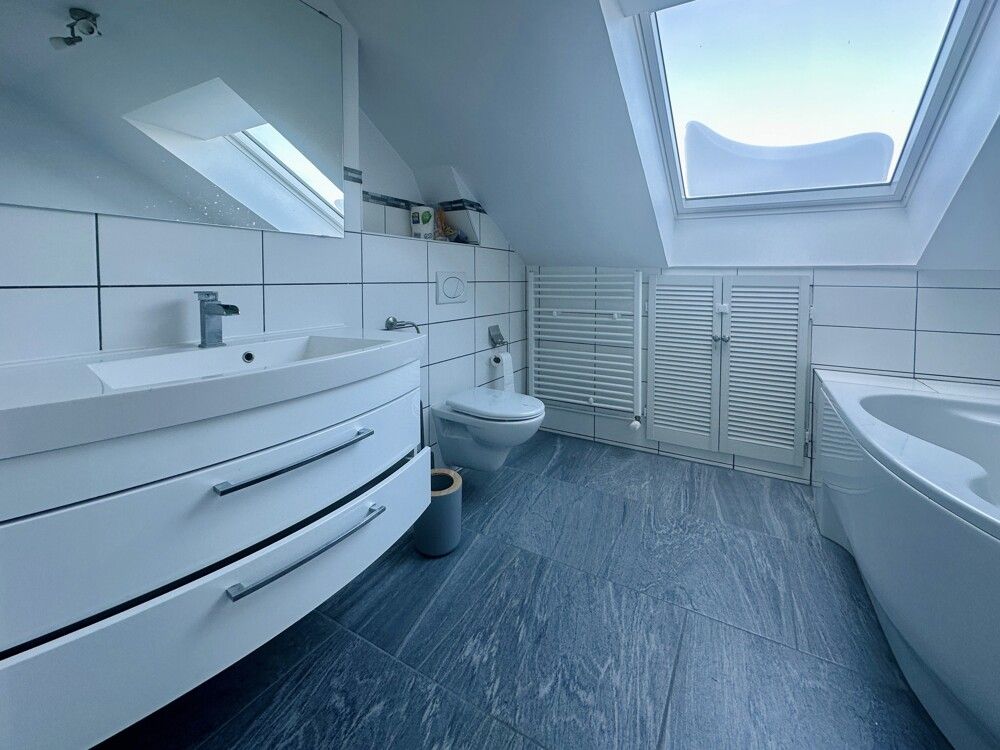 Vollbad Dachgeschoss