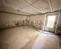 Keller