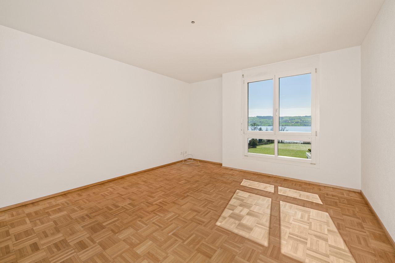 Zimmer OG West mit Seeblick