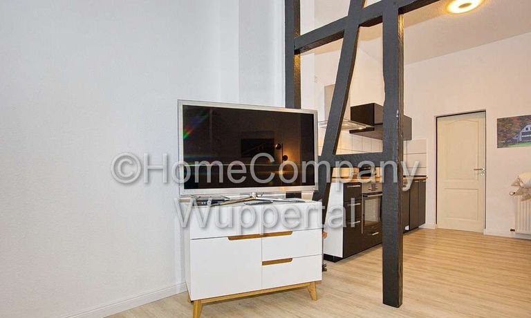 Flachbild-TV