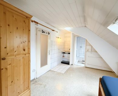 MÖBLIERTE 3-ZIMMERWOHNUNG IN ALTBAU ZU MIETEN! - Foto 3