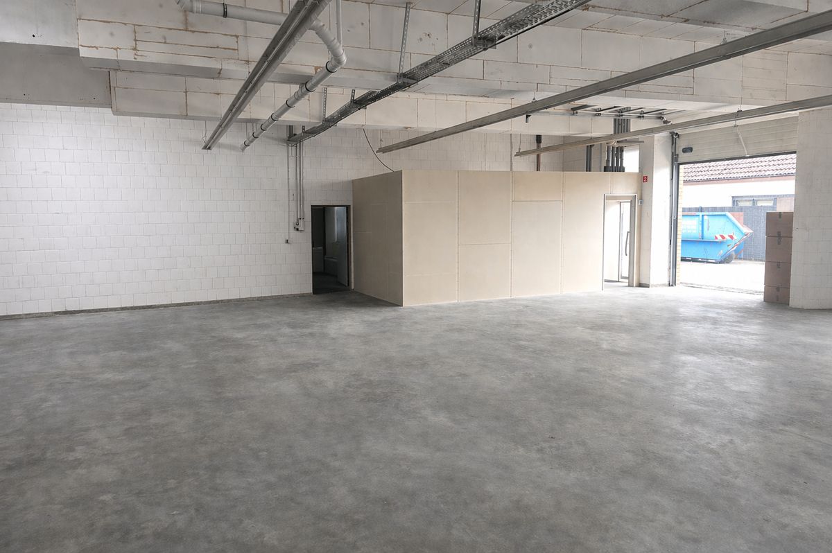 Lagerfläche -  KI visualisiert