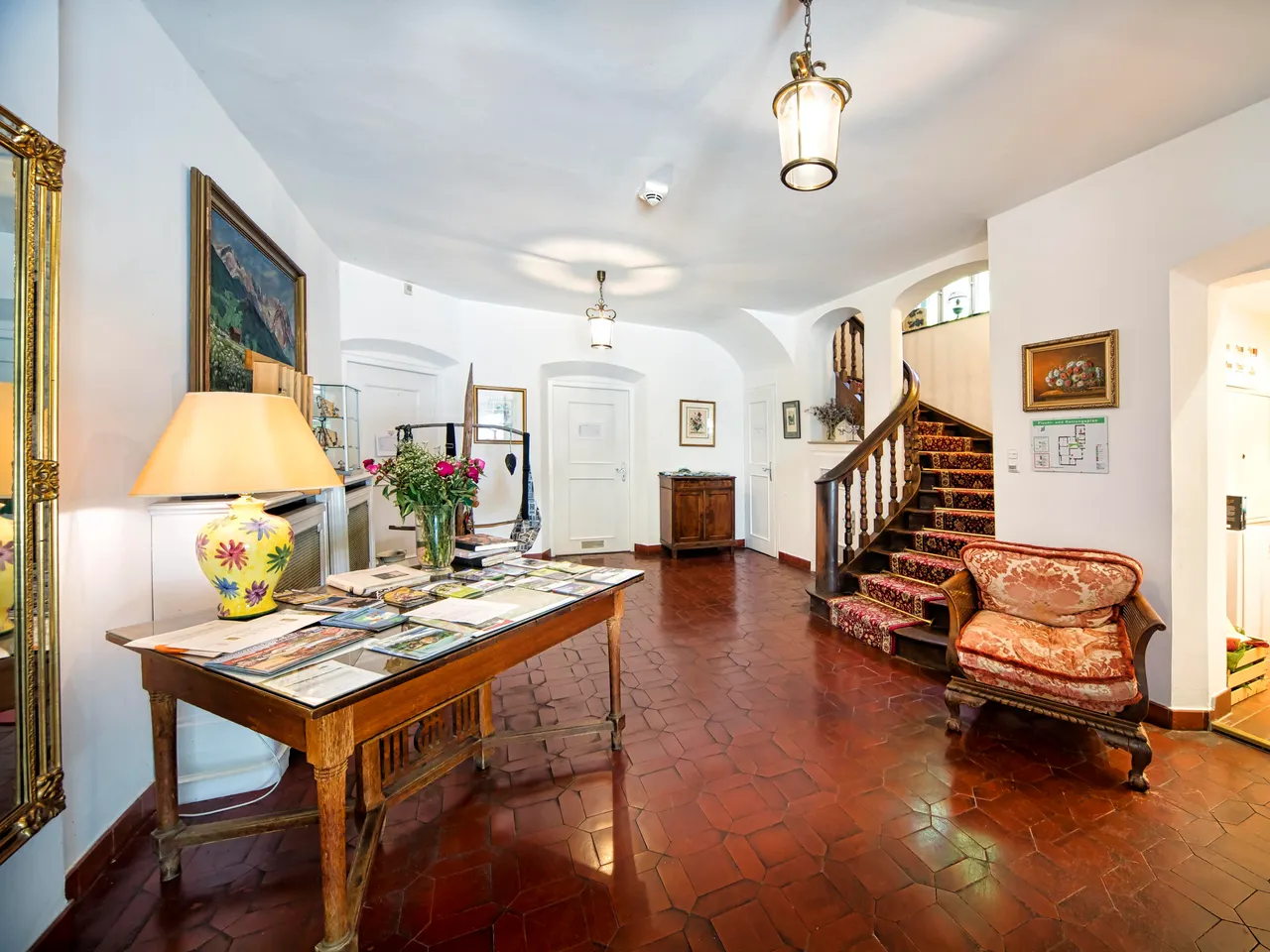 Lobby Eingang Haupthaus