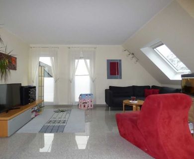 Großzügige Maisonette Wohnung in ruhiger Lage von Homberg-Süd - Foto 2