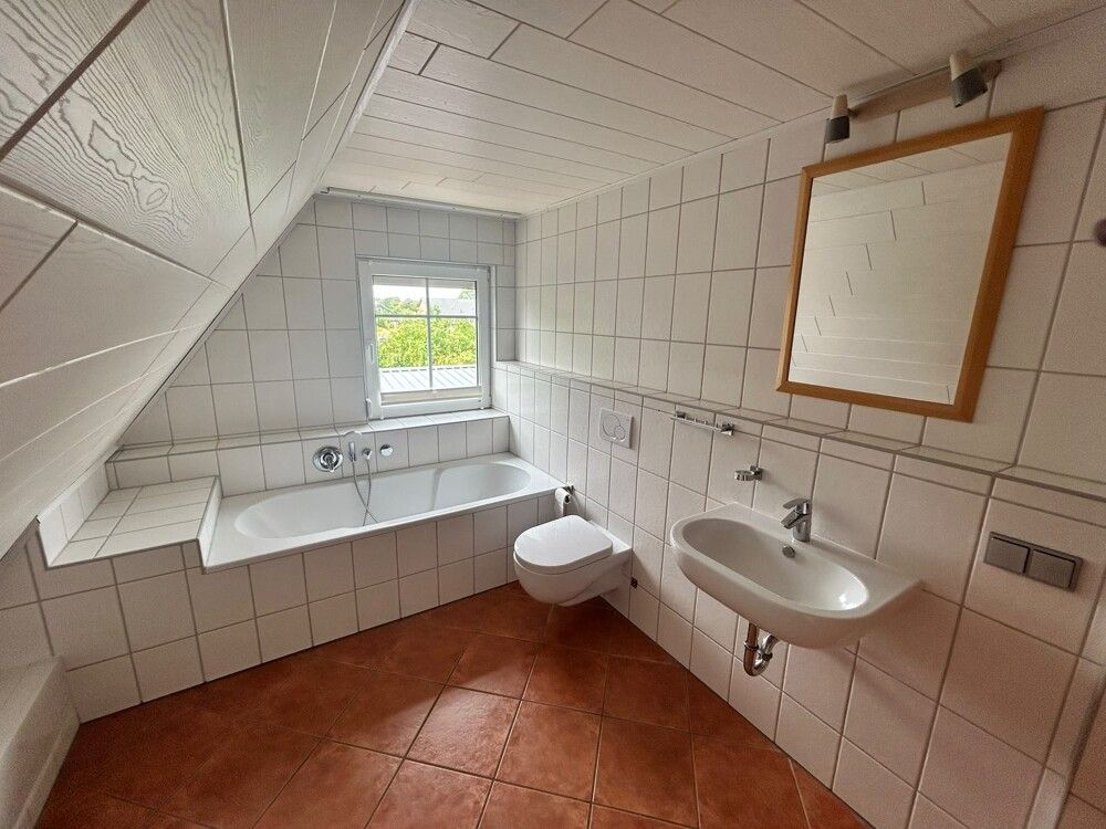 Wannenbad OG