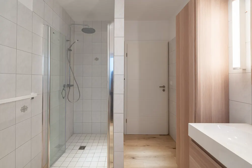 Badezimmer EG