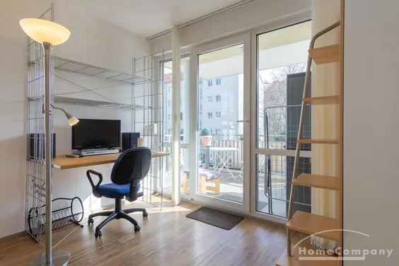 Möbliert/Furnished 1-Zimmer Apartment in Toplage von Dresden-Nähe Universität max. 2 Personen