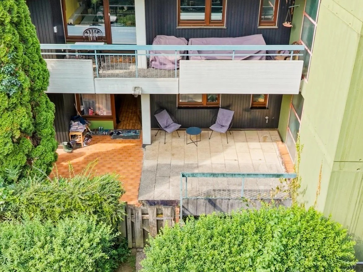 Terrasse (vorne)