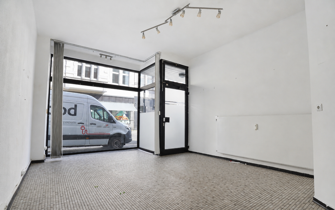 Ca. 35m² große Gewerbefläche mit großer Schaufensterfront in zentraler Lage von Hagen-Wehringhausen