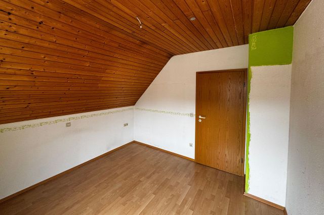 Schlafzimmer DG