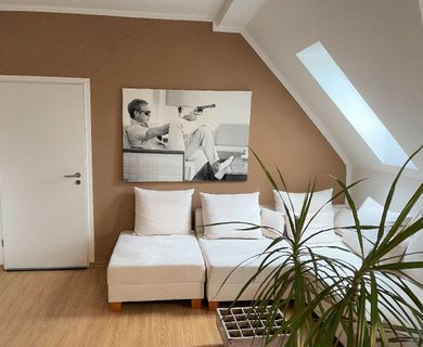 Düsseldorf-Unterbilk! 2-Zimmer-Altbauwohnung mit Wohnküche nähe Lorettostraße! - Foto 2