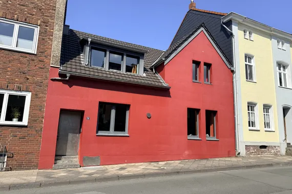 Historischer Charme. Modernes Design. Besonderes Zuhause in Kaiserswerth!
