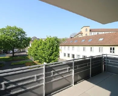 MODERNE 3-ZIMMERWOHNUNG MIT BALKON IN DER KREFELDER INNENSTADT ZU MIETEN - Photo 5