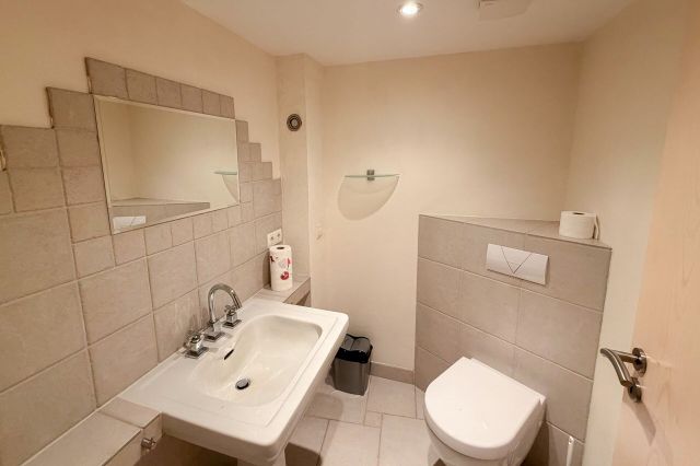 WC