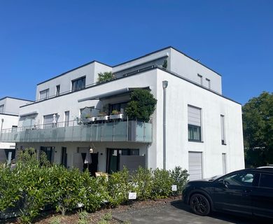 Lichtdurchflutetes, großzügiges Penthouse, 4 Zimmer, mit Aufzug & 2 Tiefgaragenstellplätzen