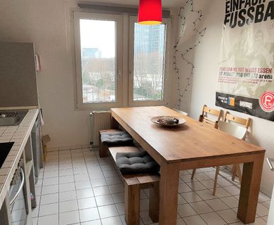 Düsseldorf-Unterbilk! 2-Zimmer-Altbauwohnung mit Wohnküche nähe Lorettostraße! - Foto 4