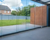 Blick in den Garteb