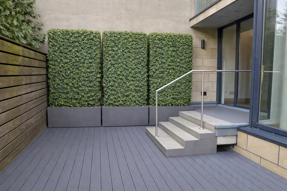 Die Terrasse_Wand visualisiert