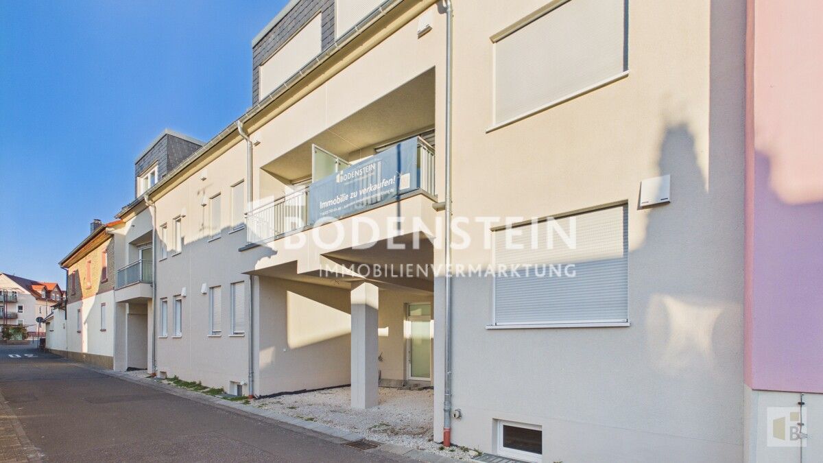 Rückansicht mit Parkflächen H Nr 3a Mitte