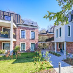 Nachhaltiger Wohnkomfort in bester Lage: Moderne 3-Zimmer-Wohnung mit Balkon, Tiefgarage und Aufzug