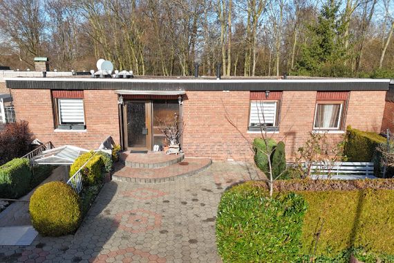 Raumwunder ! Hier ist Platz für alle im Zweifamilienhaus im Neusser Süden